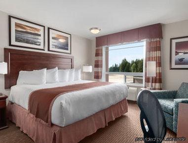 Ramada By Wyndham Hotel