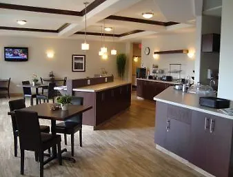 Ramada By Wyndham Creston 