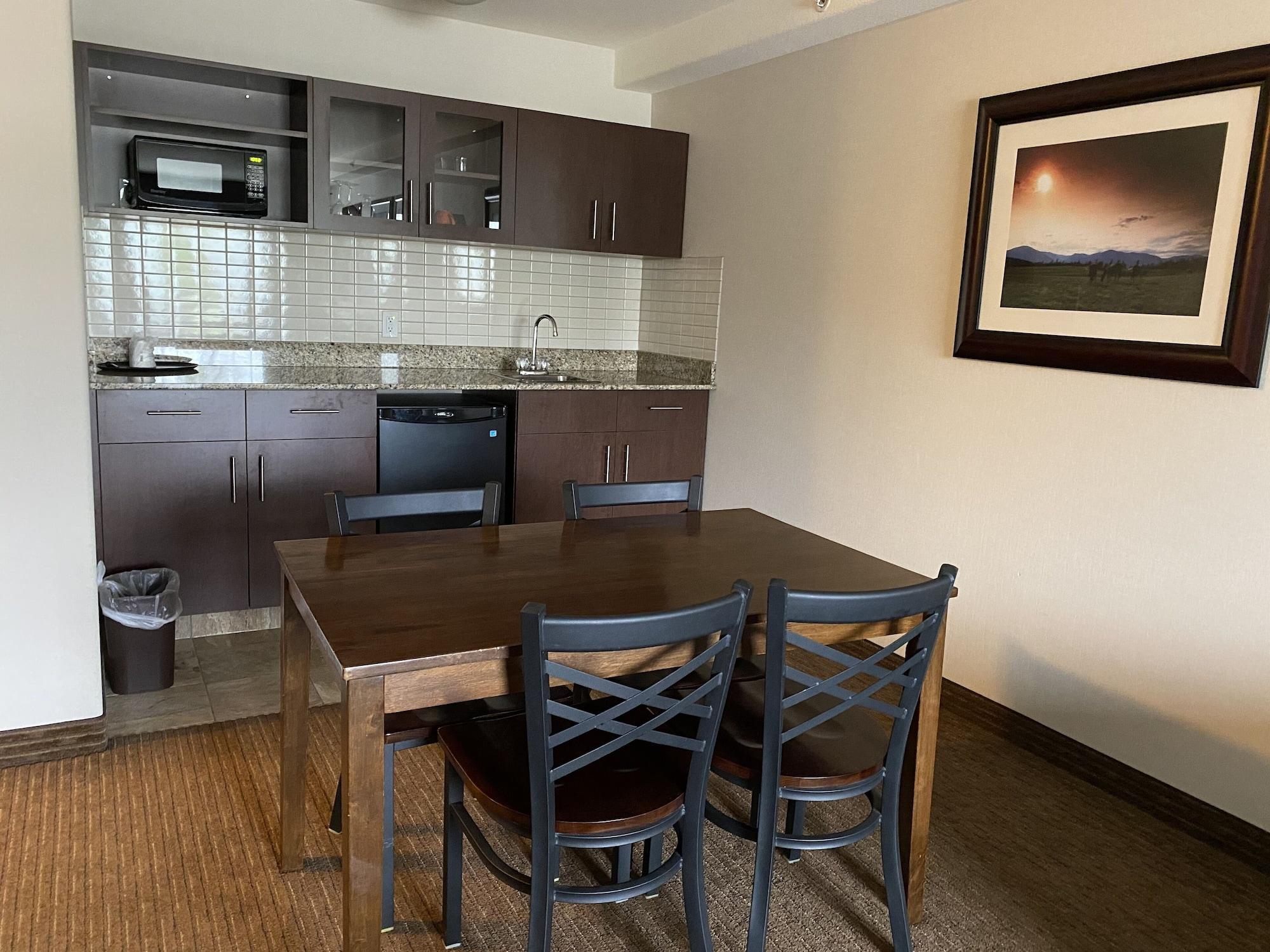 Ramada By Wyndham Hotel