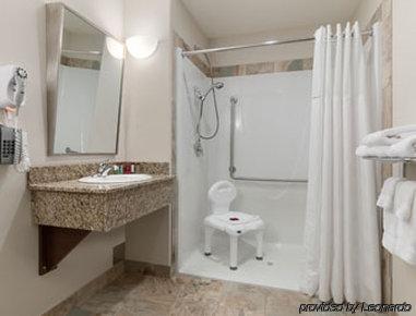 Ramada By Wyndham 3*