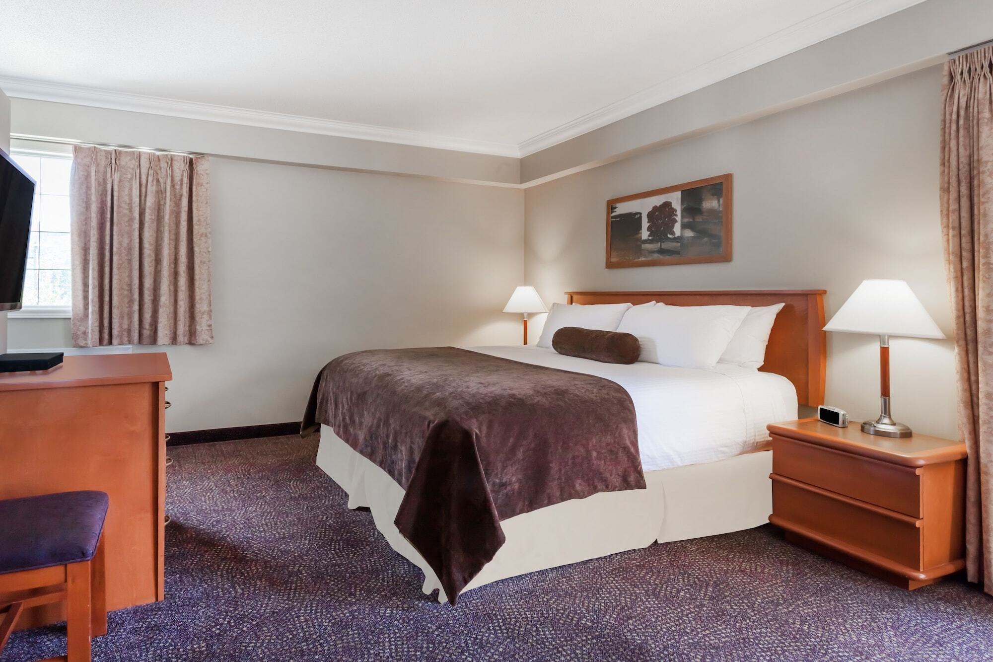 Hotel Ramada By Wyndham 3*